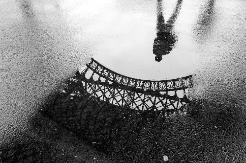Eiffel Reflection