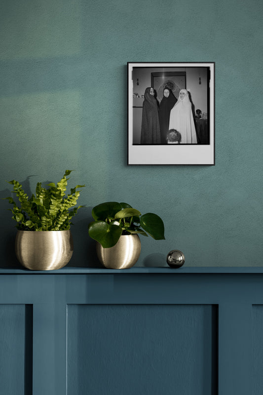 Sisters' Photograph